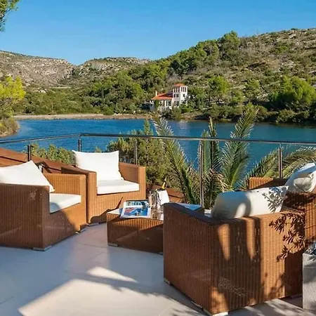 Modern Adriatic Sea View With Table Tennis * Bobovišća