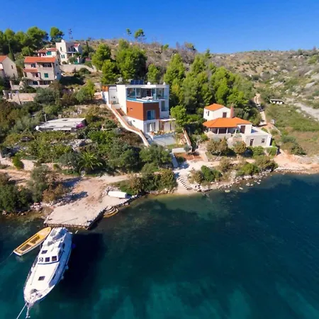Villa Modern Adriatic Sea View With Table Tennis *